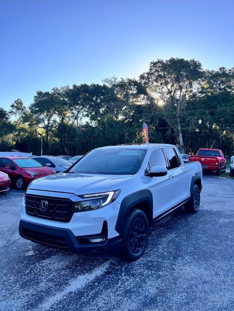 Honda Ridgeline's photo