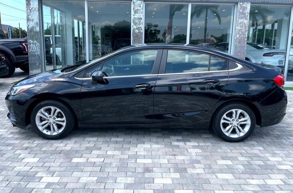 2019 Chevrolet Cruze LT